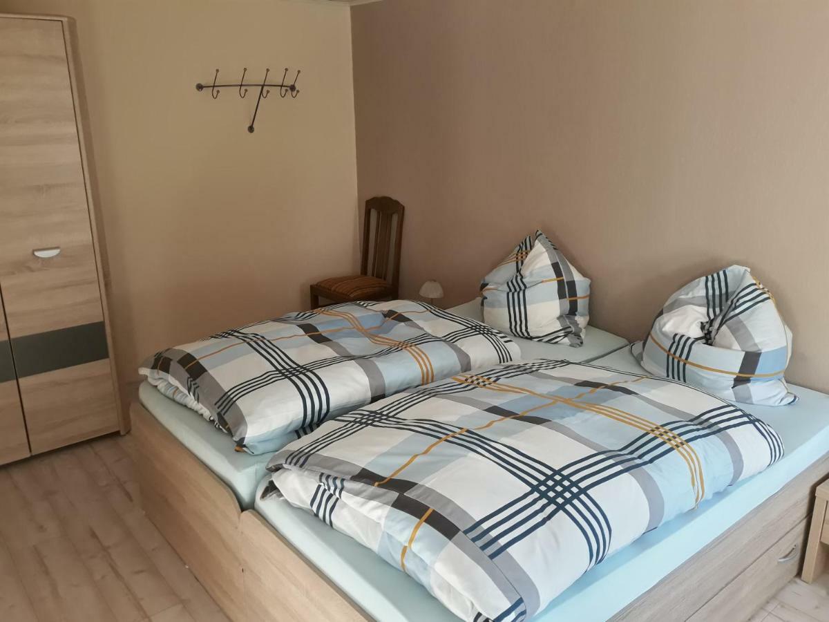 Ferienwohnung "Am Weinberg" Bad Schmiedeberg Ngoại thất bức ảnh